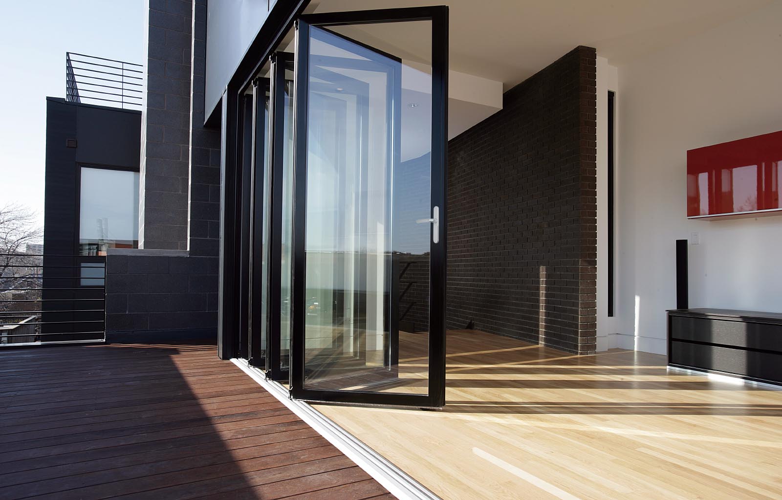 aluminium bifold door